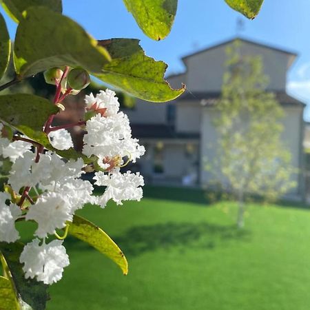 Civiconr3 Pensionat Sona Exteriör bild
